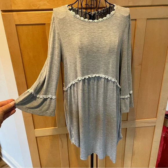 POL | Dresses | Pol Grey Jersey Dress With White Decorative Trim And Zip  Back Size Small | Poshmark